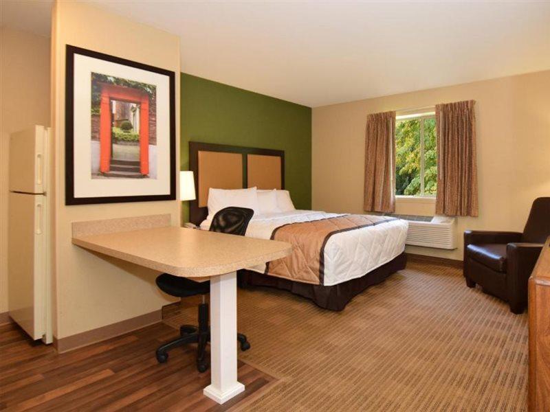 Sonesta Simply Suites Memphis Exterior photo